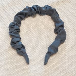 *2/$12* NWOT Anthropologie Velour Scrunch Headband